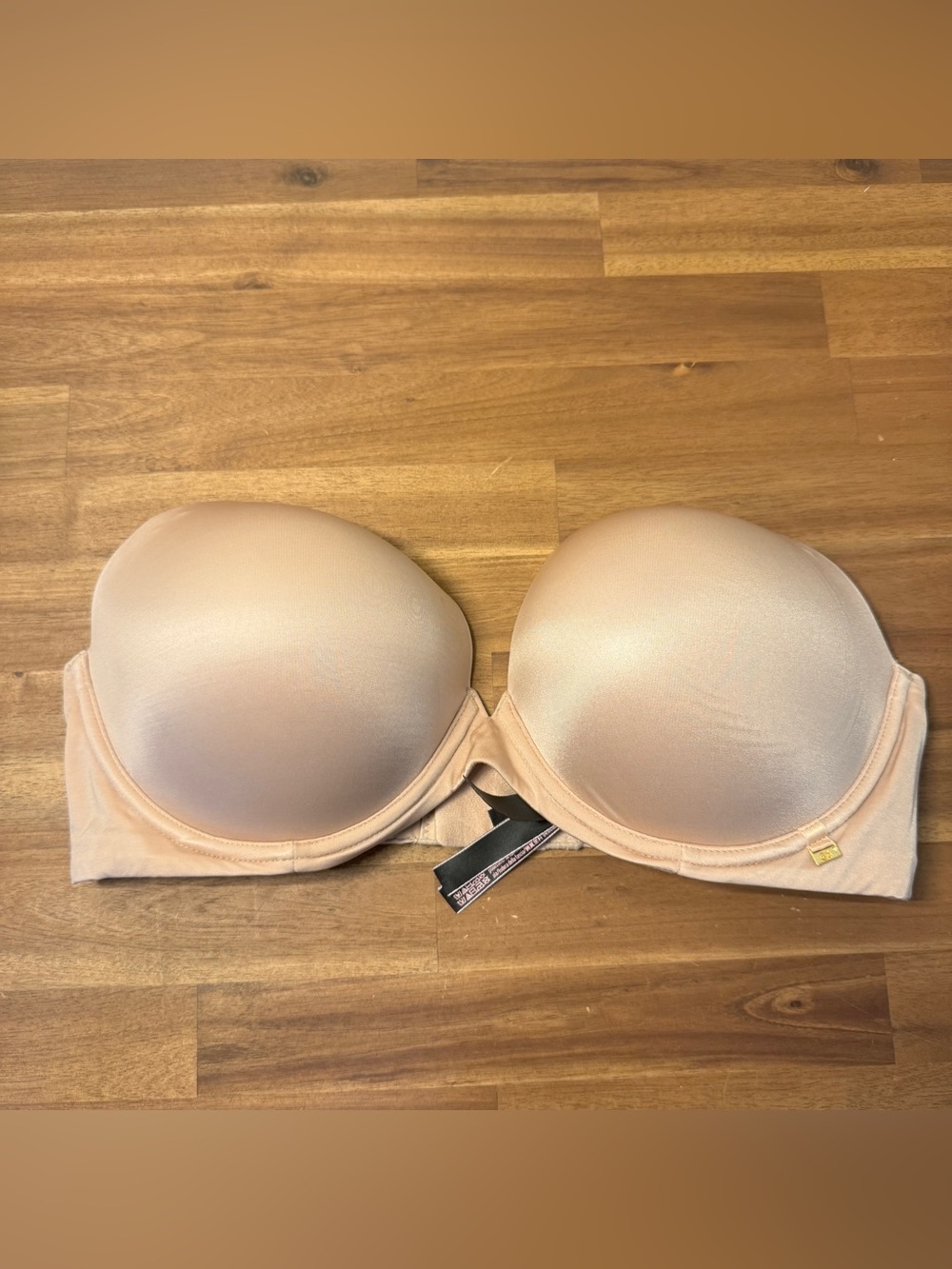 Victoria's Secret Beige/Nude Strapless T-Shirt Bra 36DD